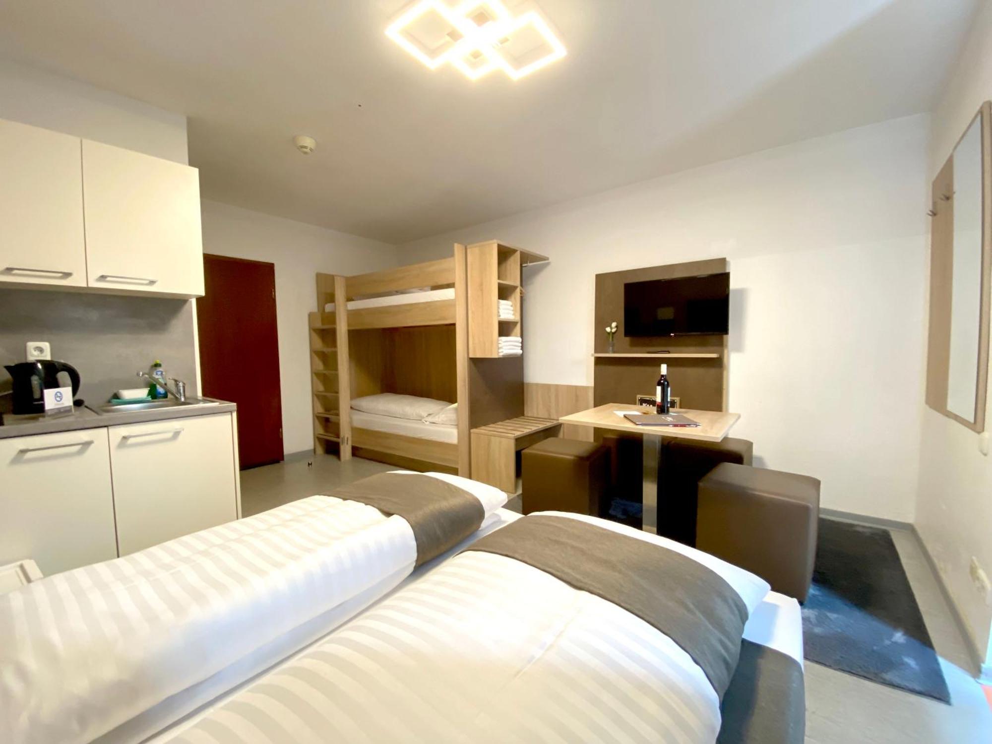 Barsbuttel Hana Aparthotel מראה חיצוני תמונה