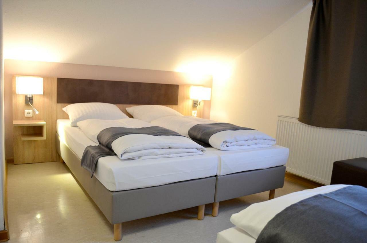 Barsbuttel Hana Aparthotel מראה חיצוני תמונה